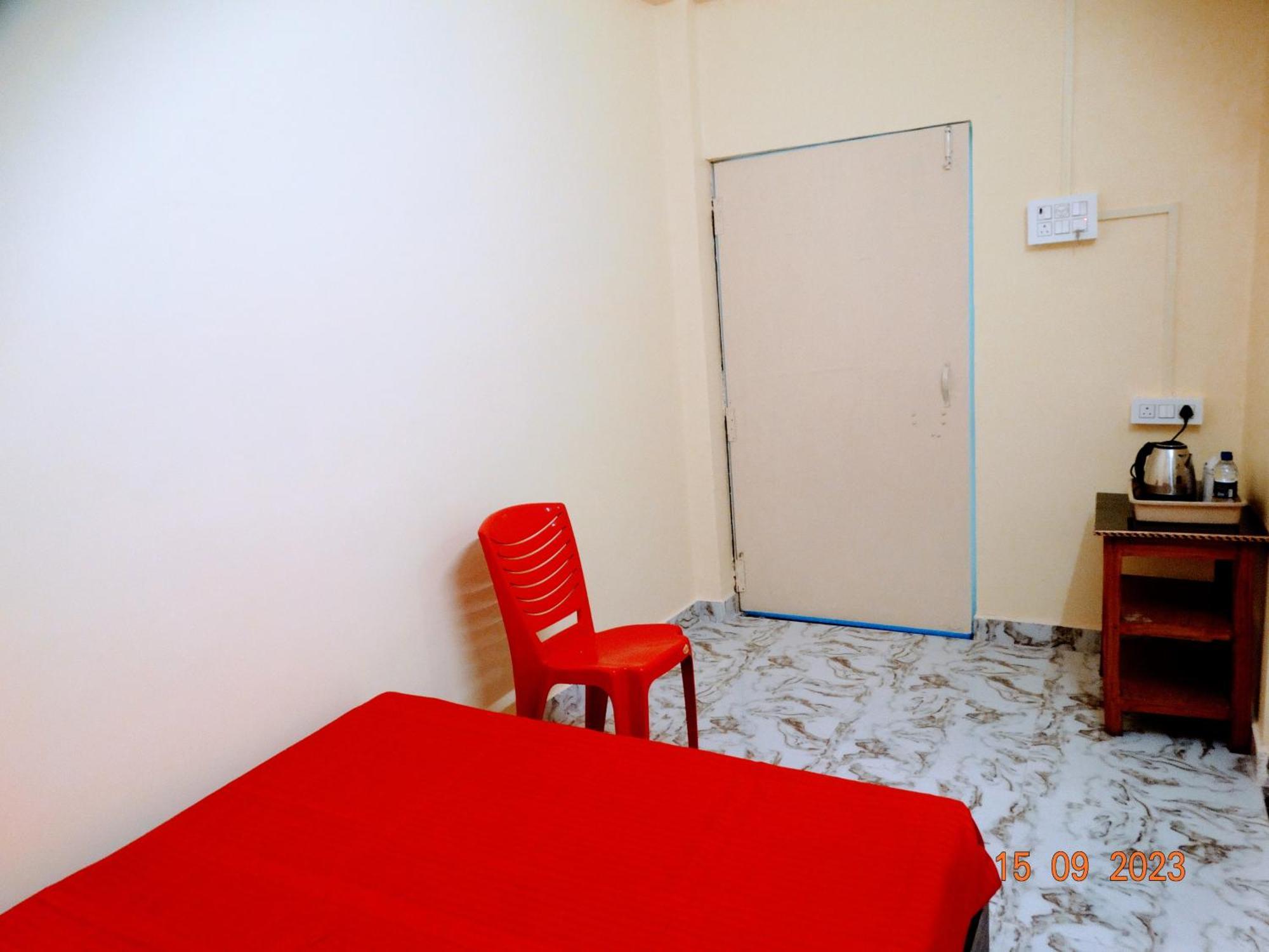 Shree Ram Sia Hotel An Unit Of Shree Ram Sia Trading And Residency Gaya Exterior foto