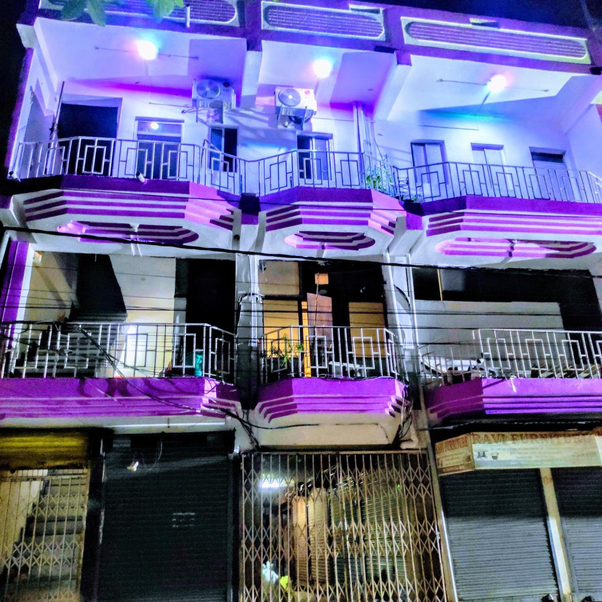 Shree Ram Sia Hotel An Unit Of Shree Ram Sia Trading And Residency Gaya Exterior foto